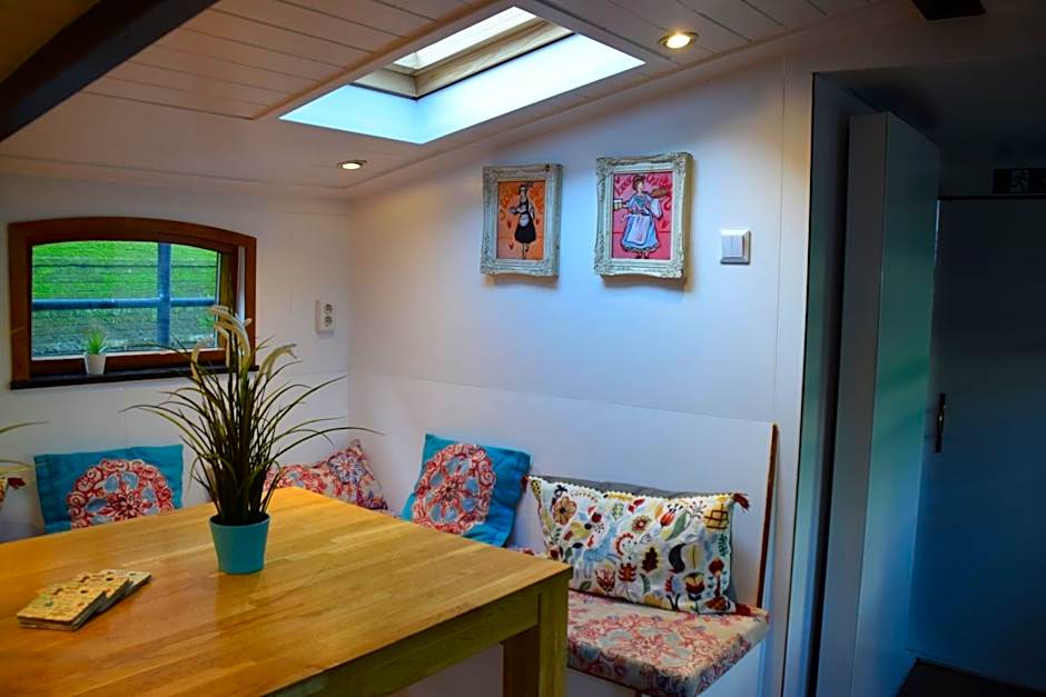 Boathotel Rotterdam Anna