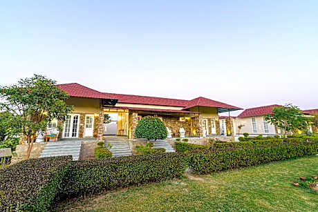 Astroport Sariska Treetop by Eight Continents