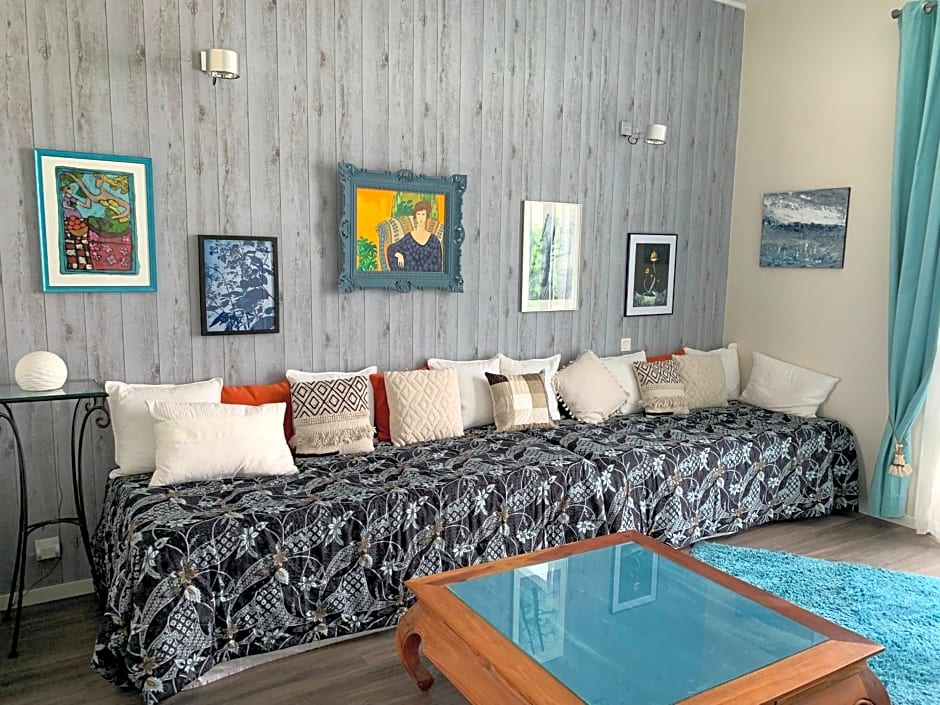 Appartement dans maison d'artiste