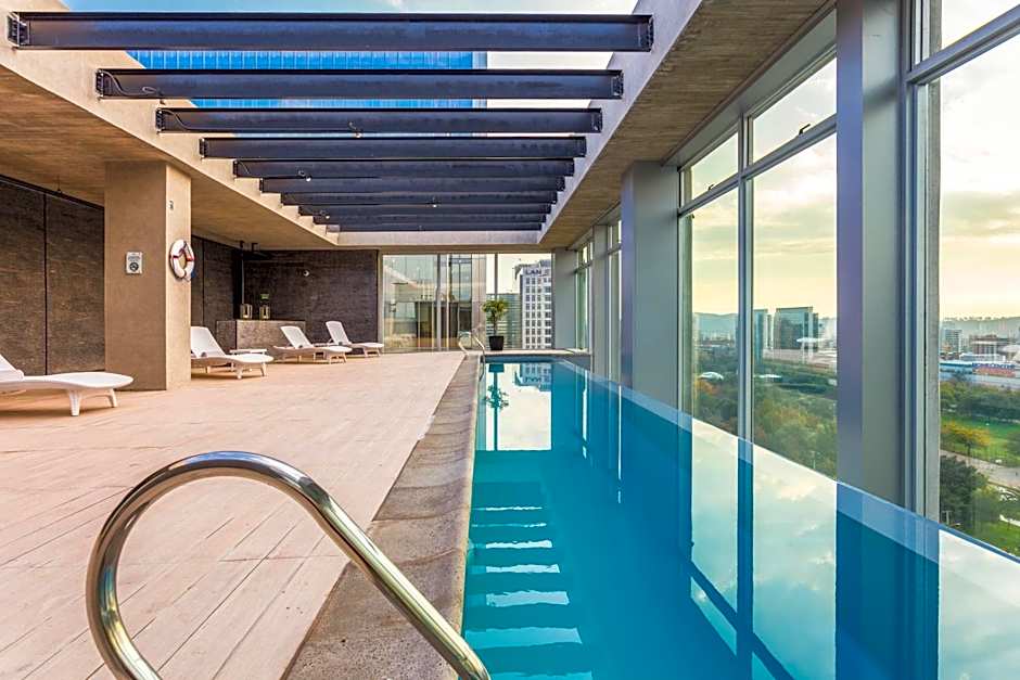 Radisson Blu Plaza El Bosque Santiago