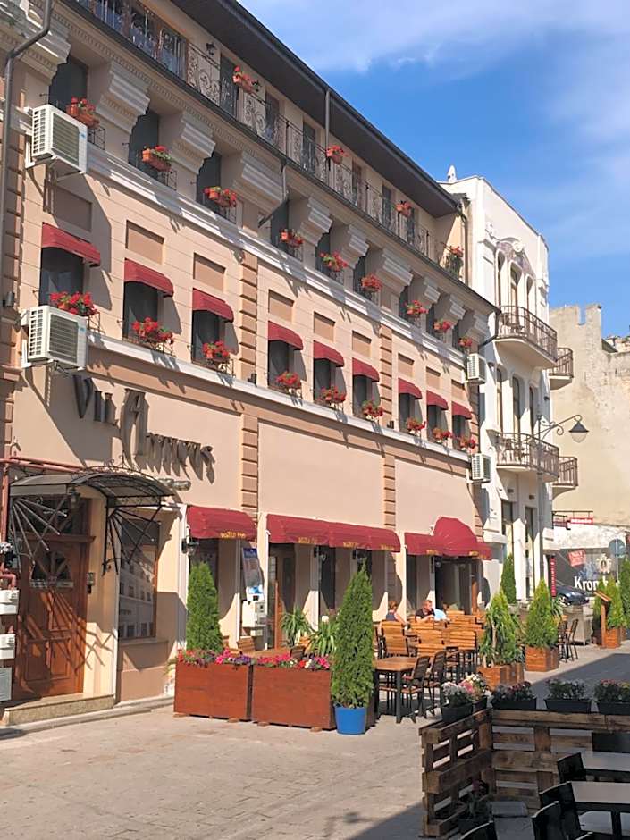 Villa Anticus (Adults Only)