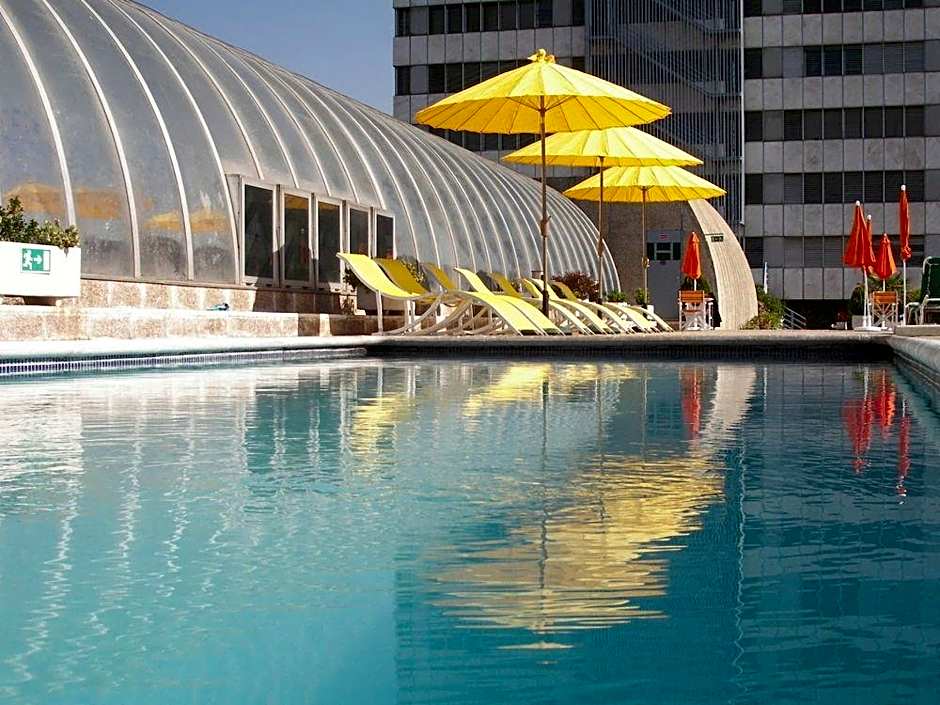 Apartmentos Eurobuilding 2