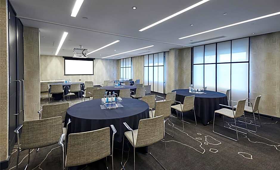 Hilton London Heathrow Airport