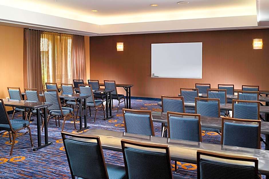 Courtyard by Marriott Atlanta Alpharetta