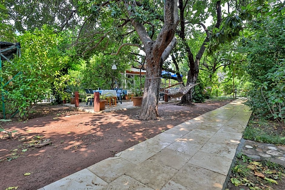 Three Islands Bungalow