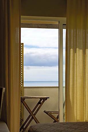 Double Room with Balcony and Sea View