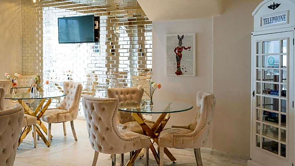 OYO Newquay Beach Hotel