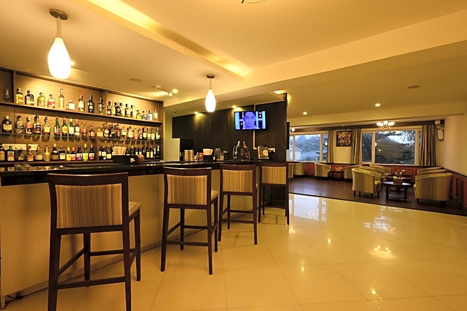 Sterling Ooty Fern Hill