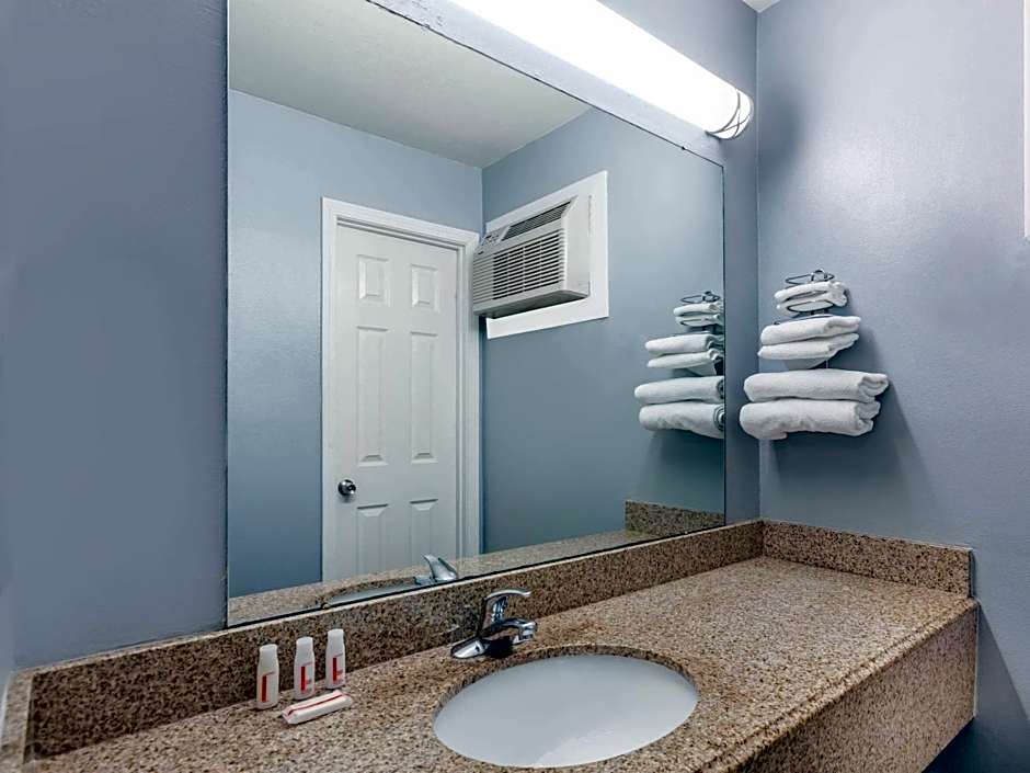 Days Inn Austin University Dwt – Austin, TX