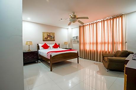 OYO 236 Hotel Edmundo
