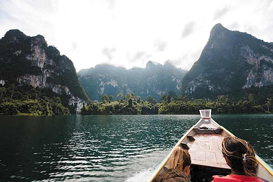 Khaosok Secret Hostel