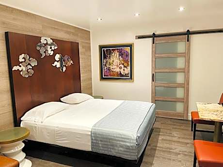 King Suite