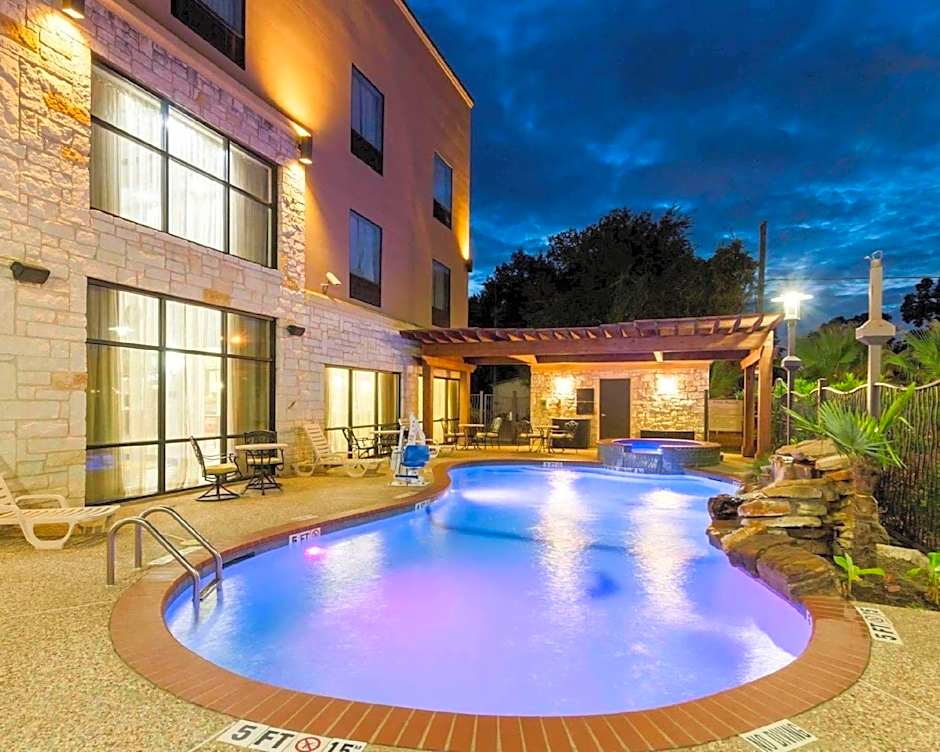 Comfort Suites Jewett