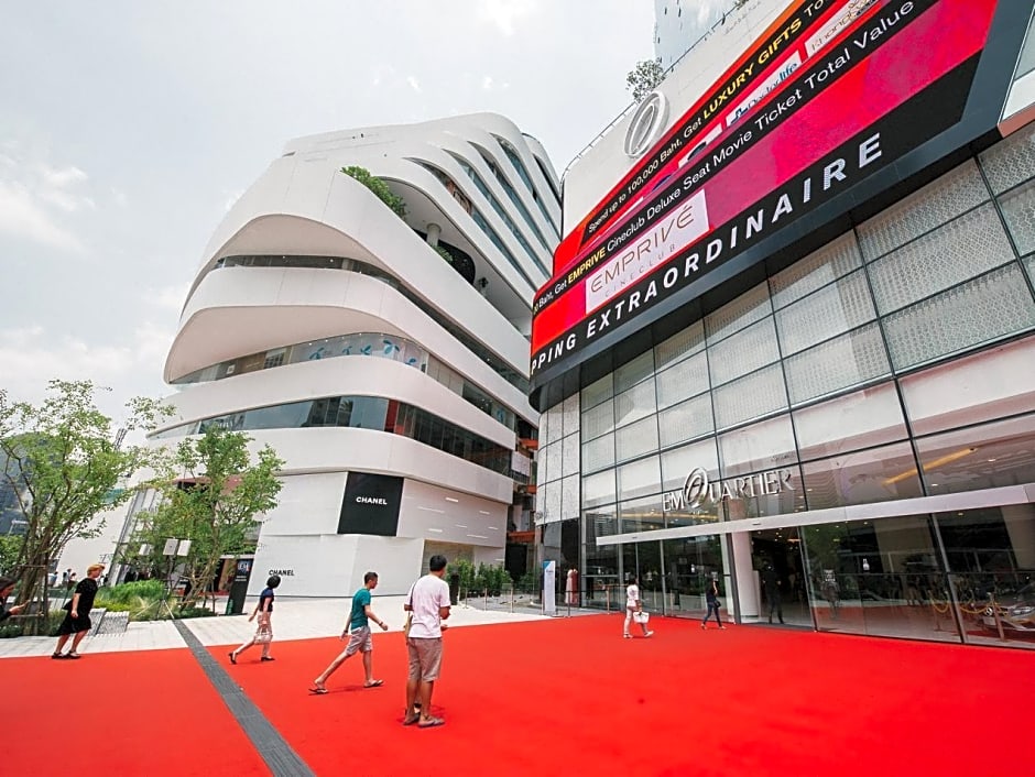 Matchbox Bangkok Hostel