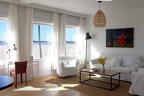 Su Casa at Venice Beach