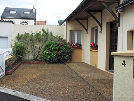 Chez Nina THUREY