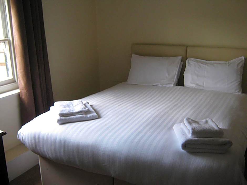 Rose and Crown Hotel