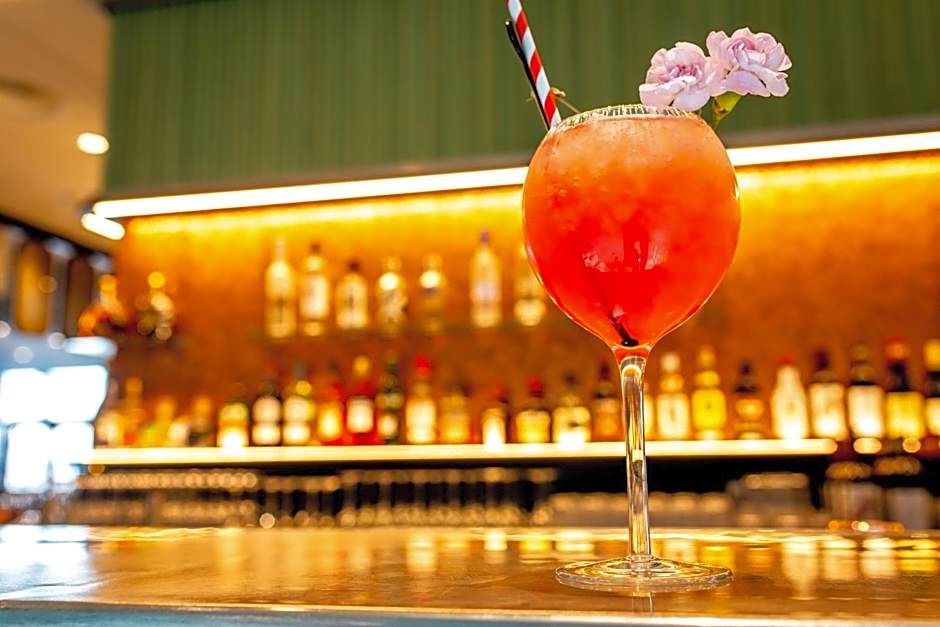 Holiday Inn London-Heathrow Bath Road By IHG