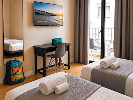 Twin Room with Balcony