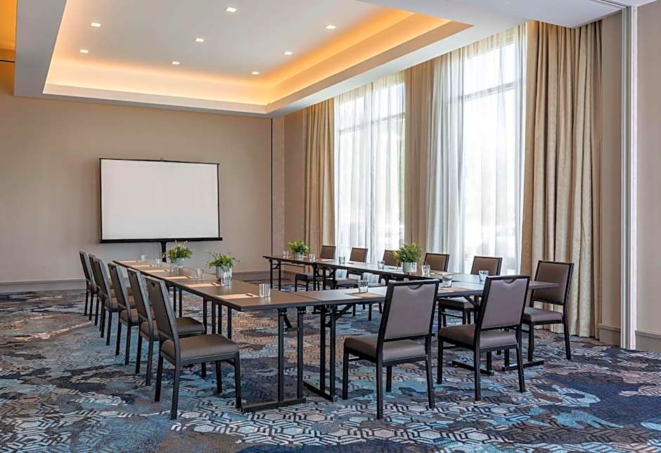 Thompson Savannah by Hyatt