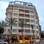 Warwick Palm Beach Hotel