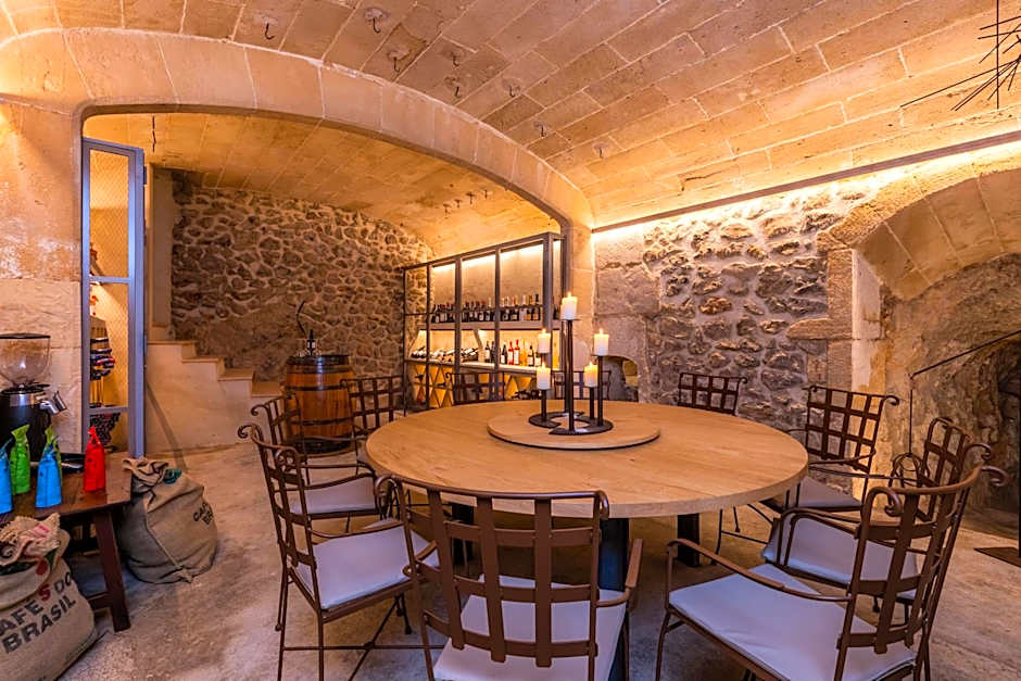 Yartan Boutique Hotel