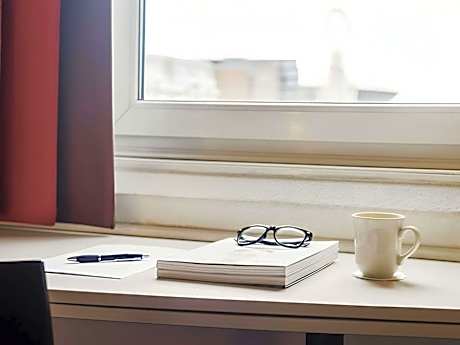 MyRoom by Borja: Historic Liverpool / Standard twin Room