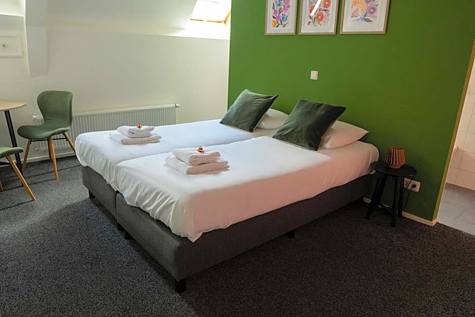 1851 Bar - Hotel - Cinema