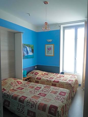 Twin Room with Bathroom