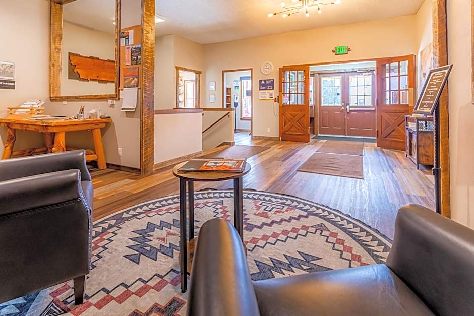 Pintler's Portal Hostel
