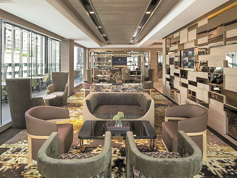 Solitaire Bangkok Sukhumvit 11