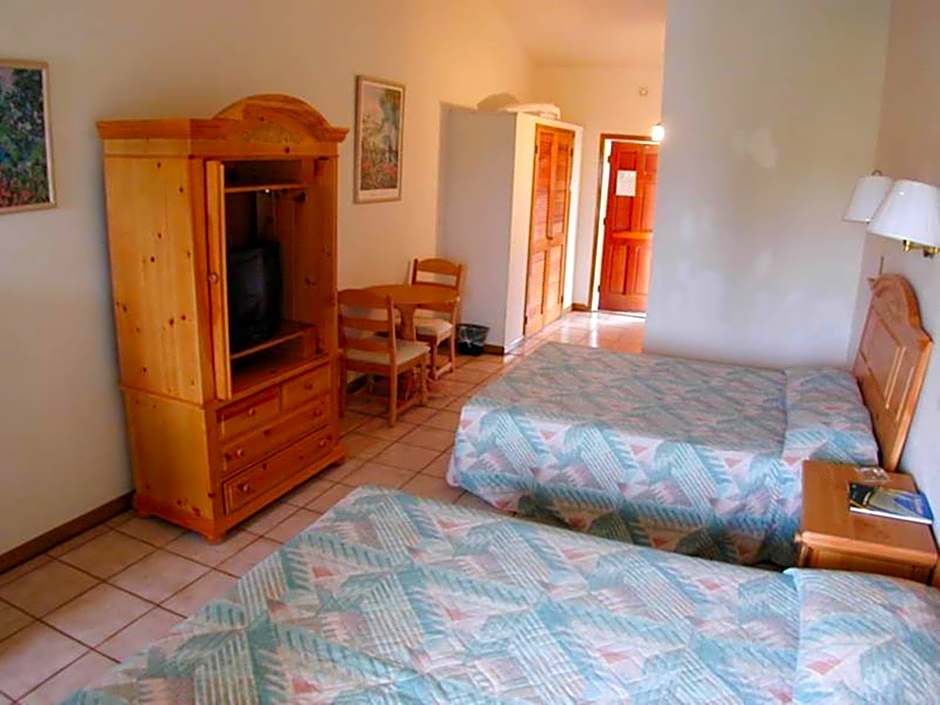 Orange Hill Beach Inn