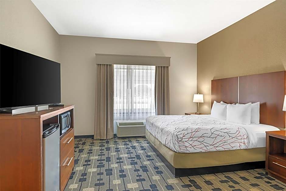 Best Western Plus Big Lake Inn