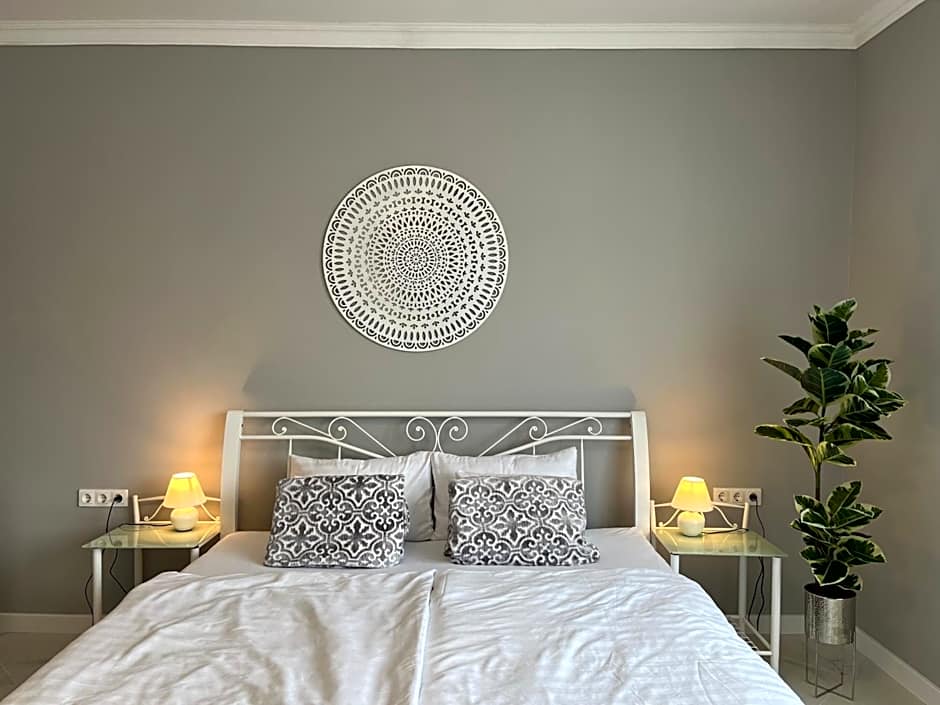 Camille Apartmanhouse