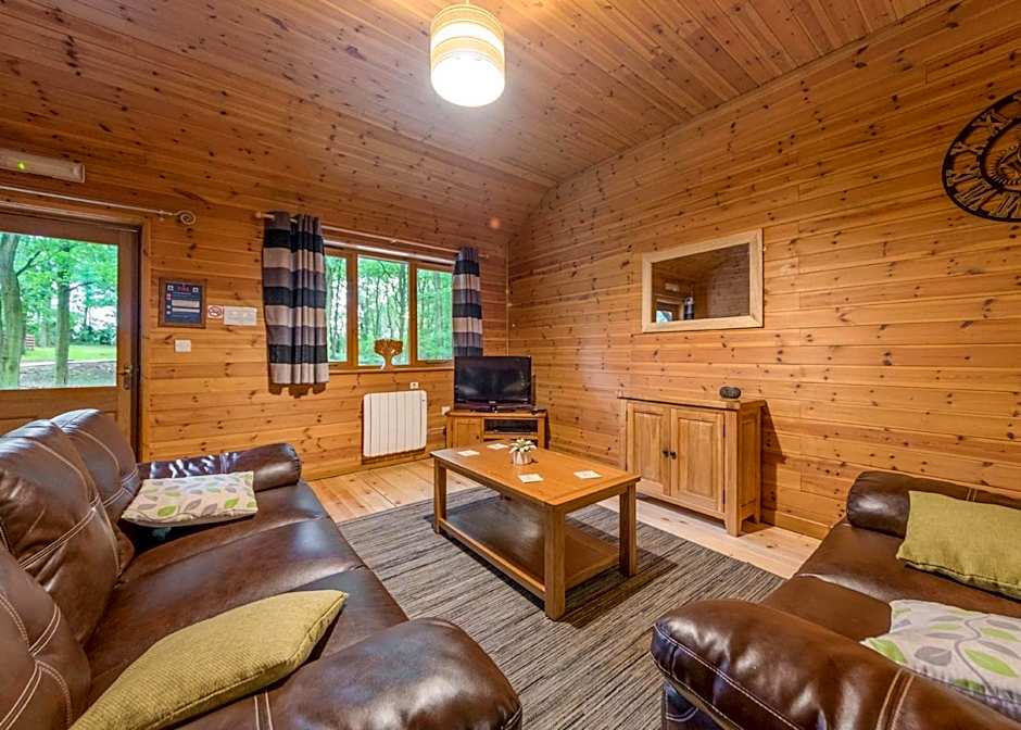 Woodland Park Lodges