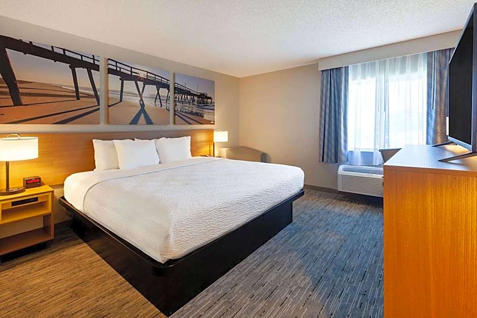 Days Inn by Wyndham Racine/Sturtevant