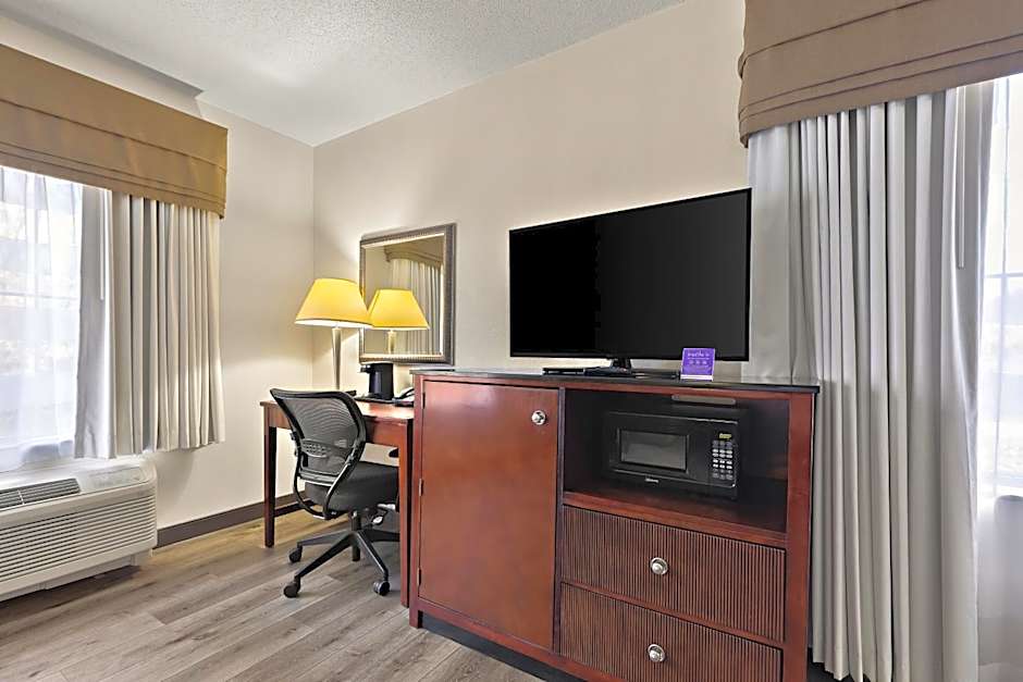 Sleep Inn & Suites near Joint Base Andrews-Washington Area