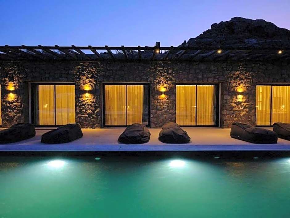 Kosmoplaz Hotel