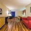 Red Roof Inn & Suites Philadelphia - Bellmawr