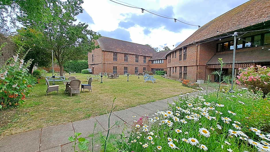 The Coach House at Missenden Abbey