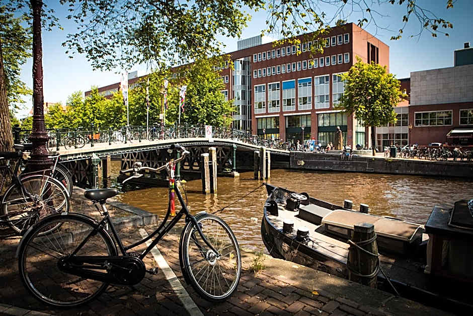 Zwanestein Canal House