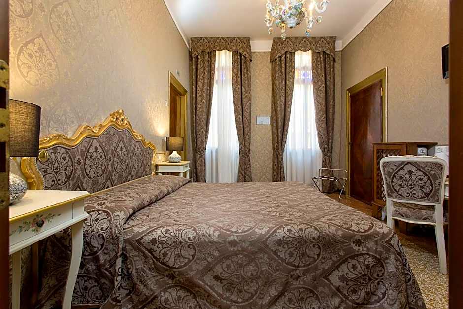 Hotel Mezzo Pozzo