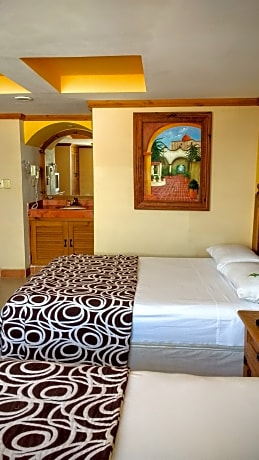 Master Suite Triple
