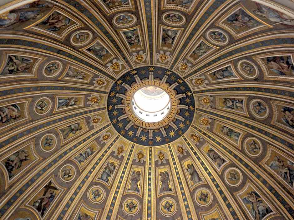 B&B Vatican's Keys