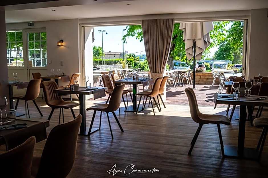 Logis du Champ De Mars