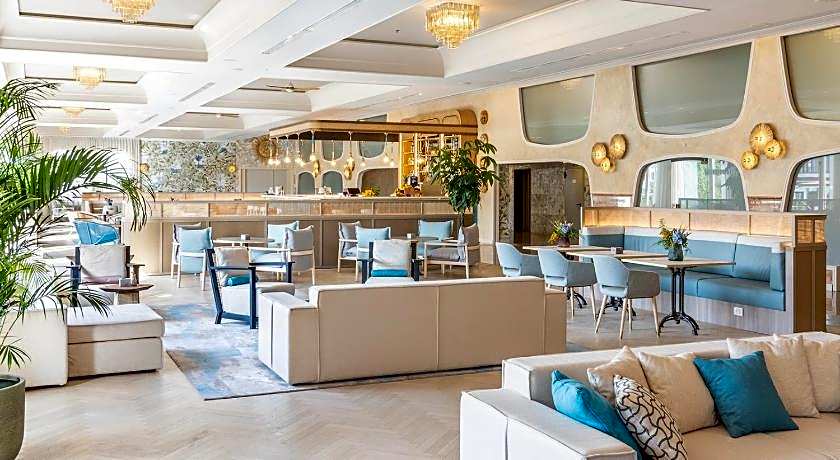 Delta Hotels by Marriott Giardini Naxos