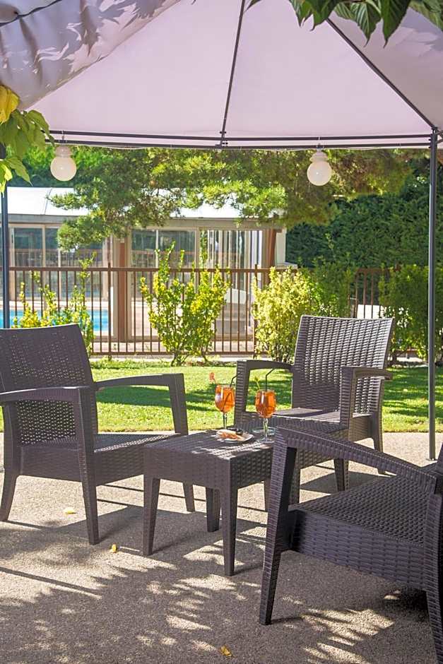 Logis Hotel Le Lac