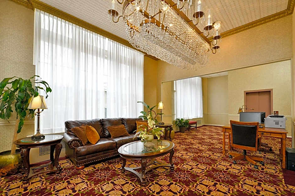 Genetti Hotel, SureStay Collection by Best Western