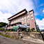 HOTEL VILLAGE