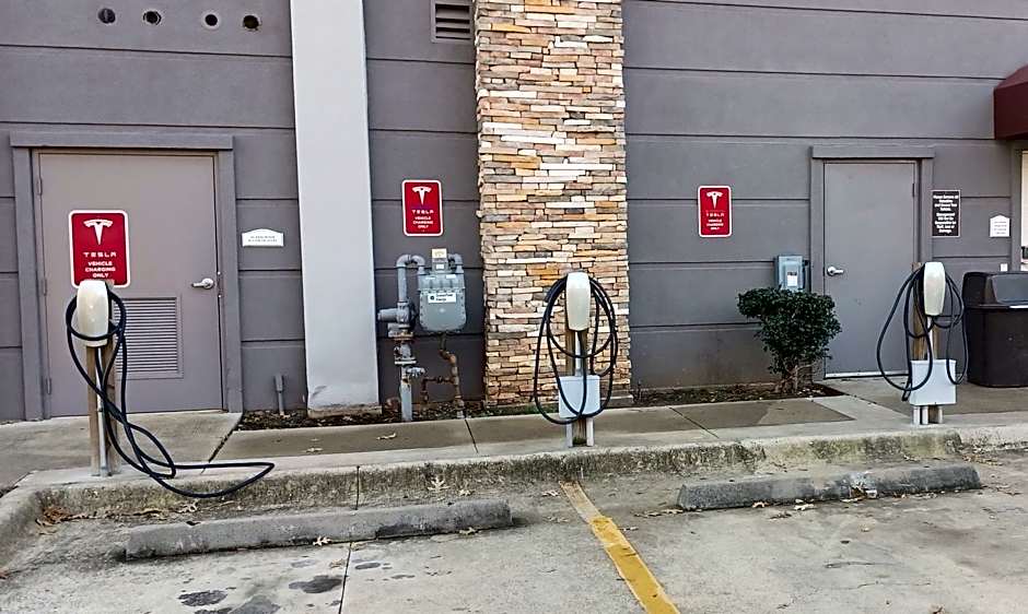 Red Roof Inn & Suites Longview